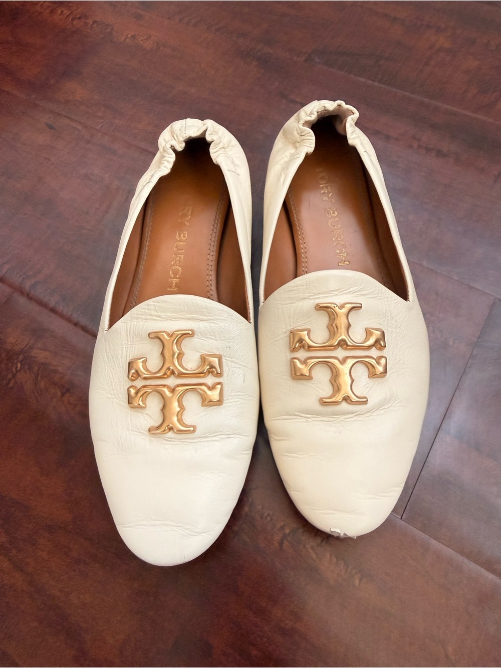 Tory Burch Cream Leather Logo Slip-On Loafers with Gold Emblem